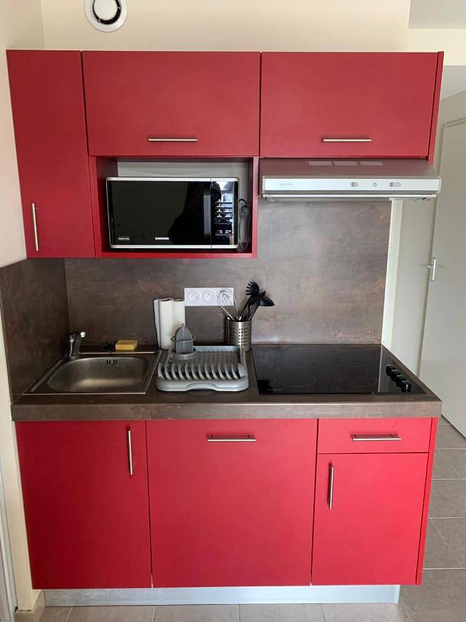 Location de vacances pour 6 personnes, avec terrasse ainsi que jardin et piscine dans Casino du Cap d'Agde - 4