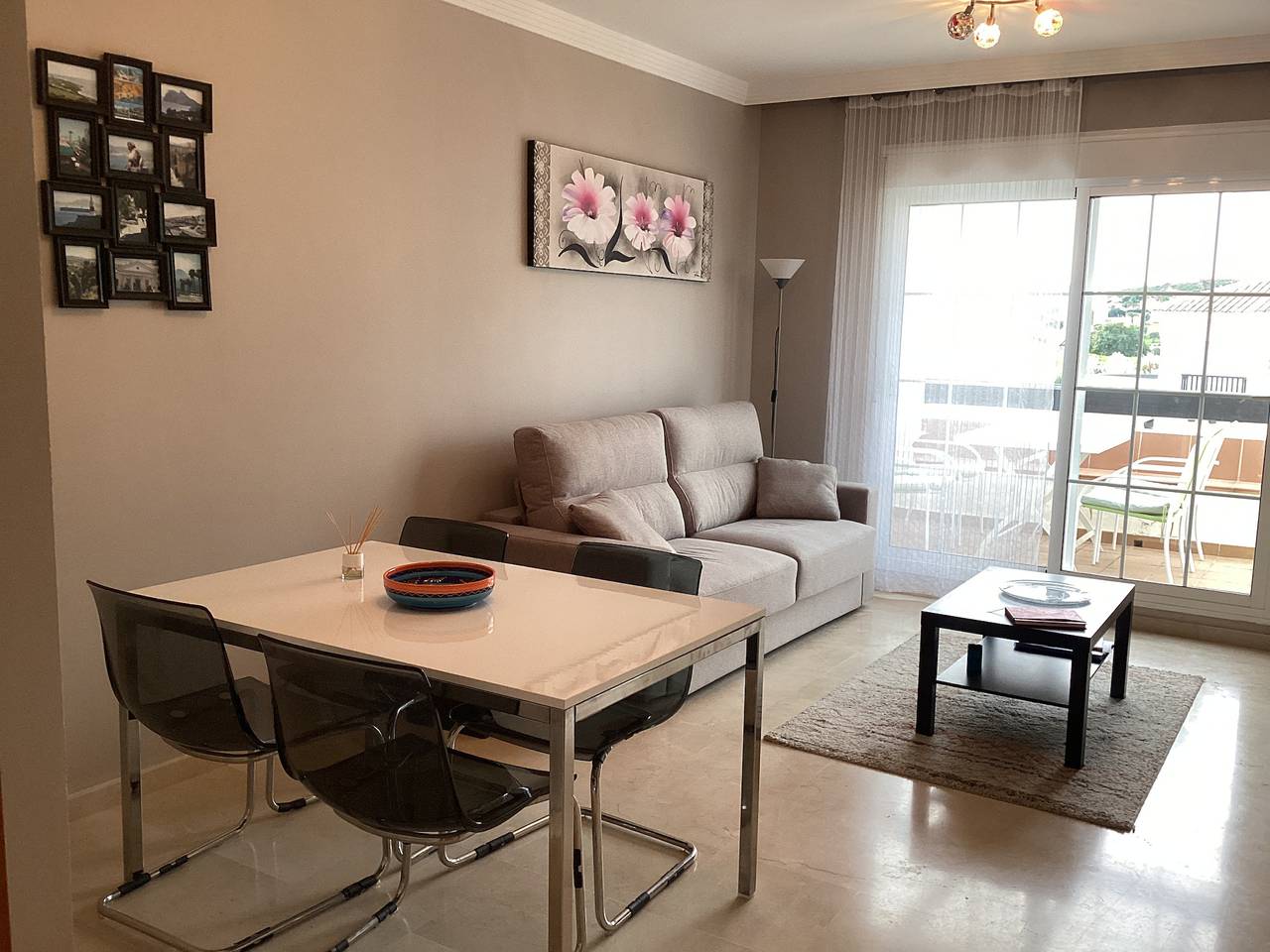 Apartamento entero, Apartamento de vacaciones para 4 personas con jardín in San Luis de Sabinillas, Manilva