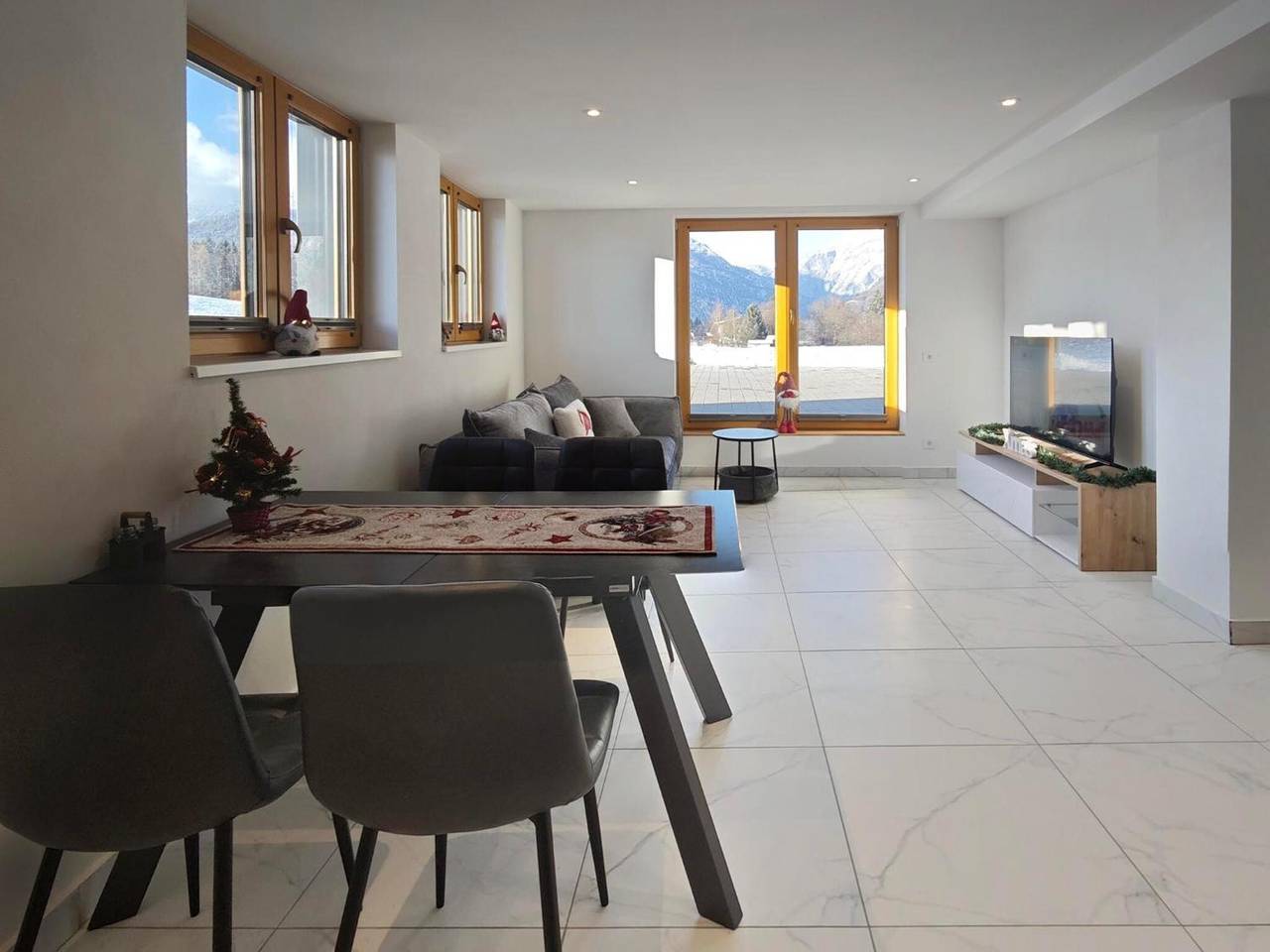 Ganze Wohnung, Schwarm Haus Apartment Saalfelden Leogang in Saalfelden am Steinernen Meer, Steinernes Meer