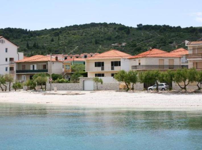 Apartament wakacyjny dla 11 osób, z Widok na ocean i Balkon w Slatine