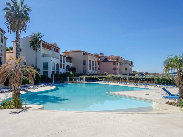 Appartement de vacances pour 5 personnes, avec terrasse et bassin pour enfant à Six-Fours-les-Plages