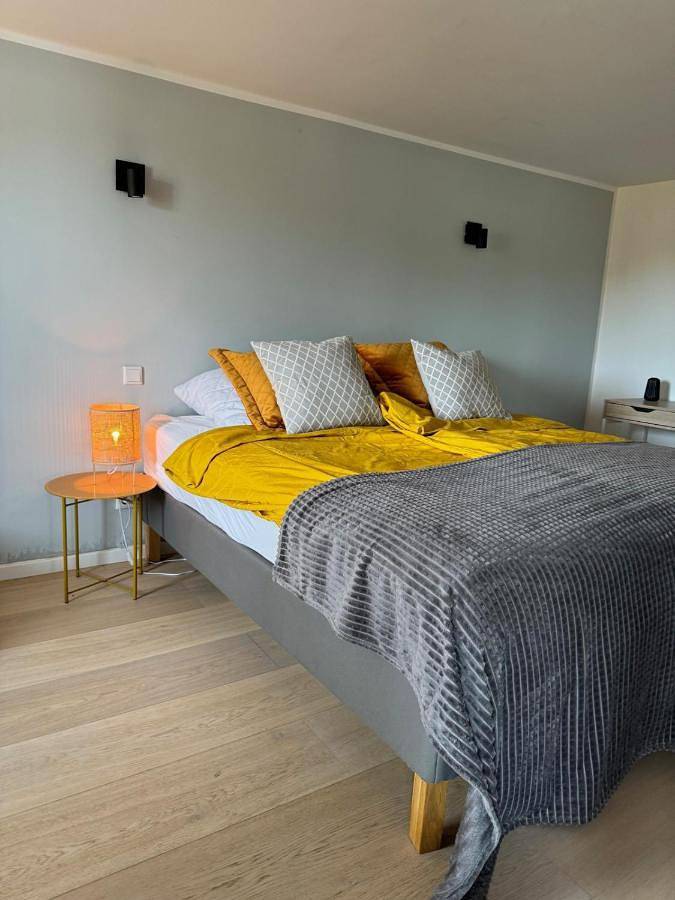Ferienwohnung für 4 Personen, mit Terrasse und Garten sowie Ausblick in Rheda-Wiedenbrück