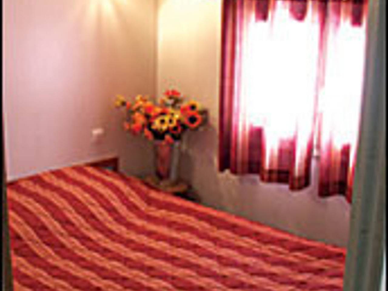 Chalets mit Haustieren, Terrasse und Parkplatz in Échassières, Montluçon und Umgebung