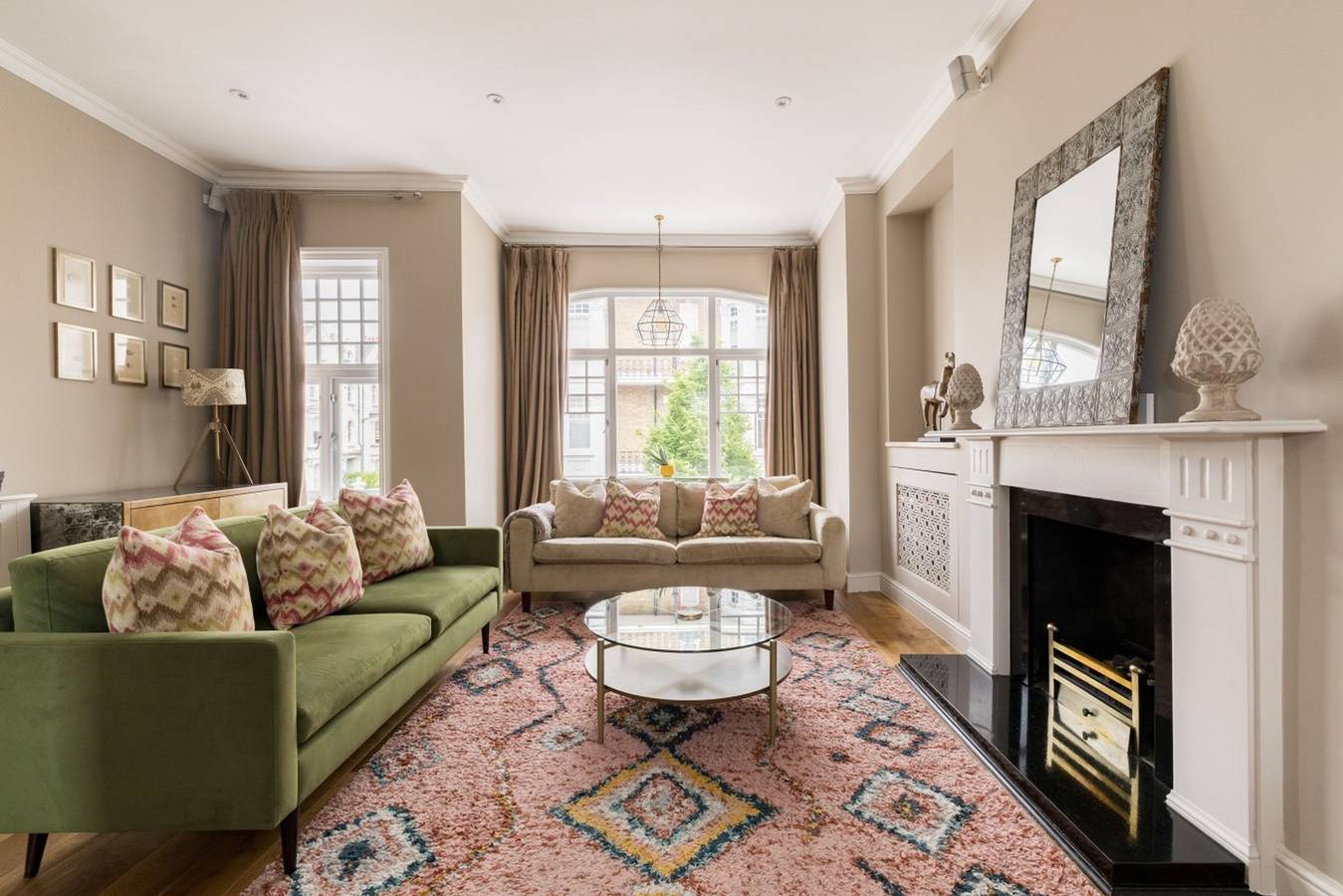 Entire apartment, Green & Leafy  – 2 Bedroom in Clapham in Wandsworth, London