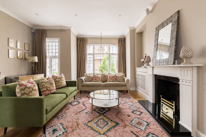 Apartment for 4 people, with Balcony in Wandsworth