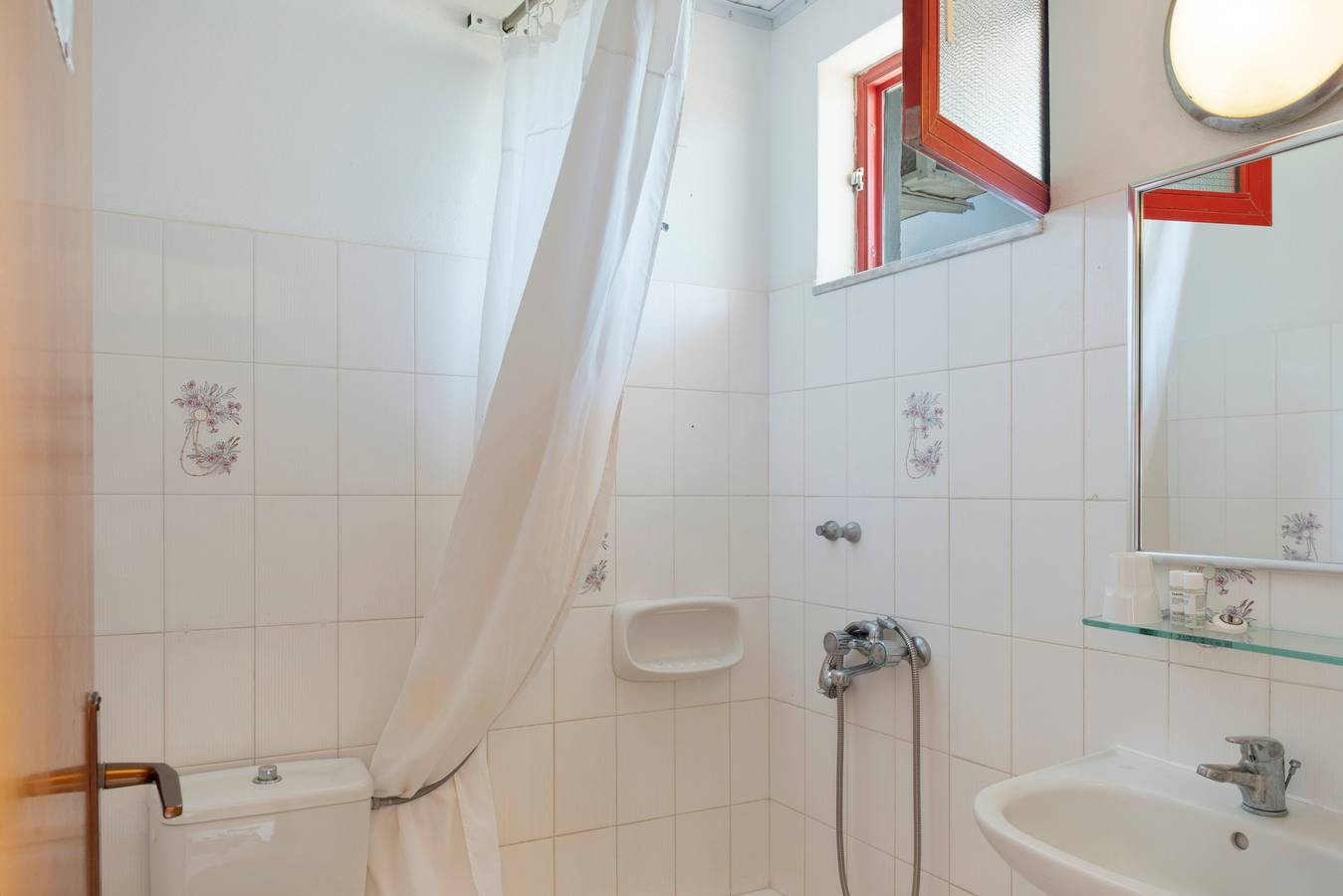 Studio Appartement 'Golden Sun 5' met Uitzicht op Zee, Gedeeld Zwembad en Wifi, foto 10