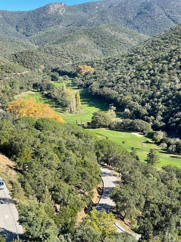 Gîte pour 2 personnes, avec vue et terrasse dans Golf de Valcros - 2