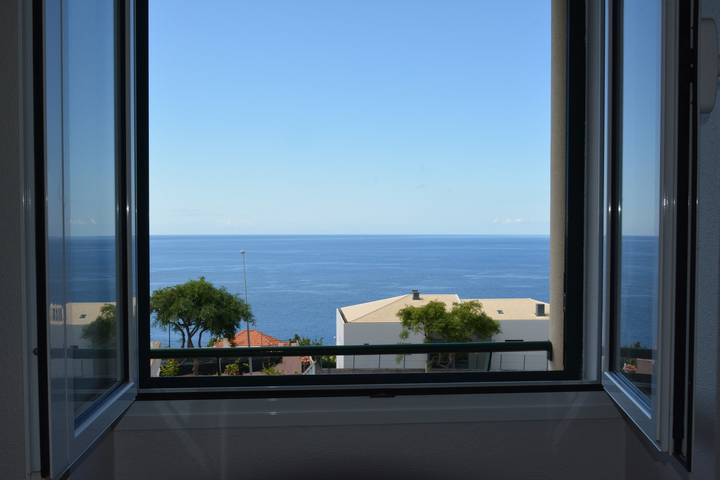 Appartamento intero, Appartamento vacanze per 2 persone con terrazza in Lazareto, Funchal (Santa Maria Maior)