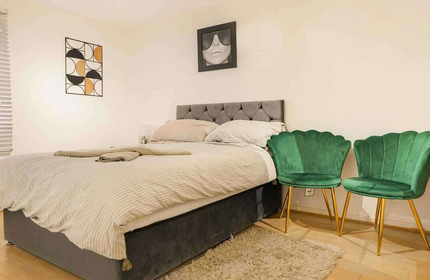 Entire vacation apartment, London - Flat - Garden Access - Sleeps 3 - Parking in Islington, London