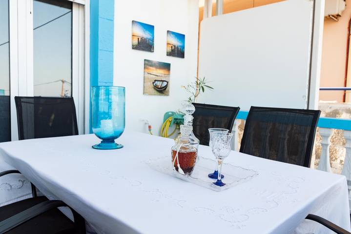 Ferienwohnung für 5 Personen, mit Balkon/Terrasse und Terrasse auf Rhodos - 4