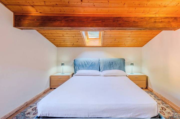 Ganze Wohnung, Mansarda in Legno San Rocco in Carisolo, Adamello-Presanella-Alpen