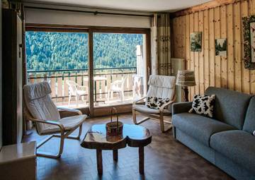 Gîte pour 3 personnes, avec balcon à Chatel
