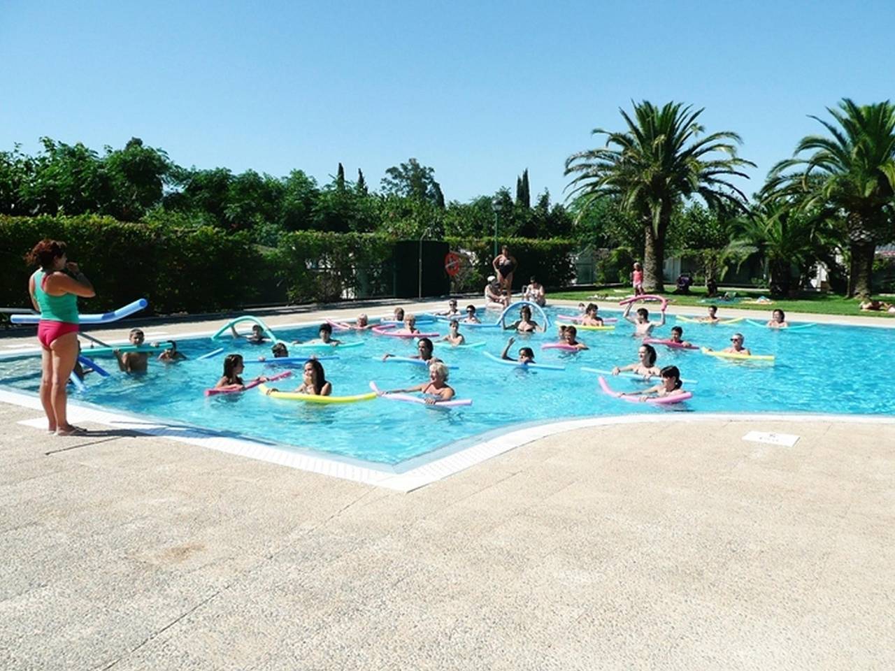 Apcostas Camping Playa y Fiesta Bungalow / Un Dormitorio in Mont-roig Badia, Montroig