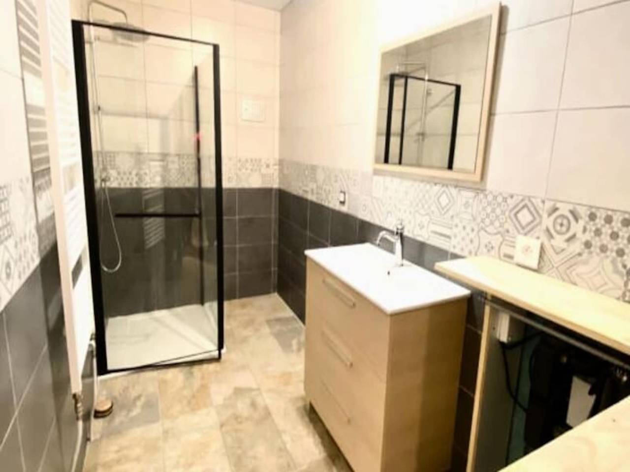 Entire apartment, Apartments for 14 People in Saint-Jean-de-Maurienne, Saint-Jean-de-Maurienne region