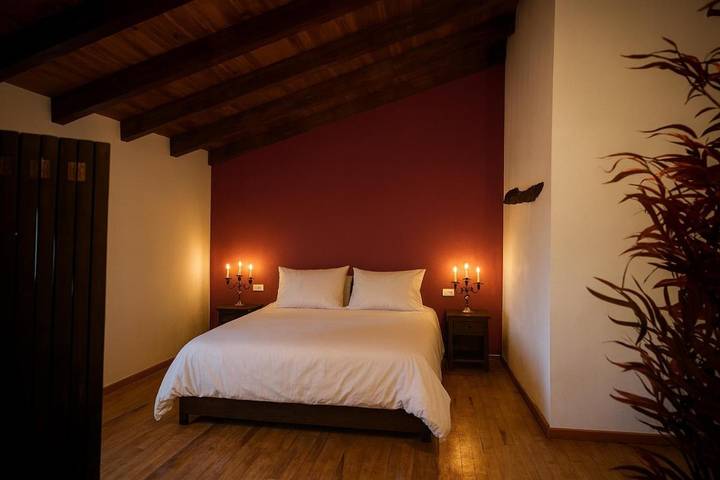 Casa rural para 4 personas, con piscina y jardín, Se admiten mascotas en Comarca de Teruel - 3