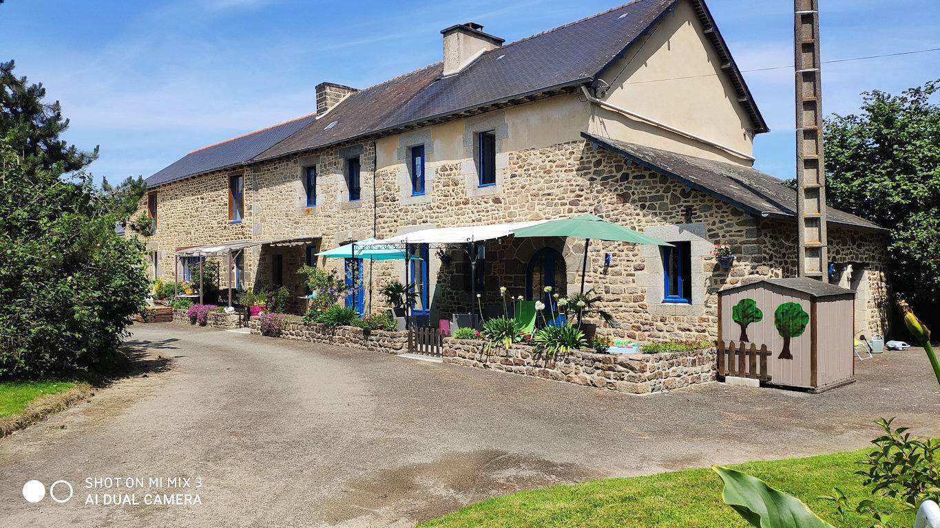 Chambres d'hôtes Le Douétaux - L'Écrivain in La Baussaine, Région de Saint-Malo