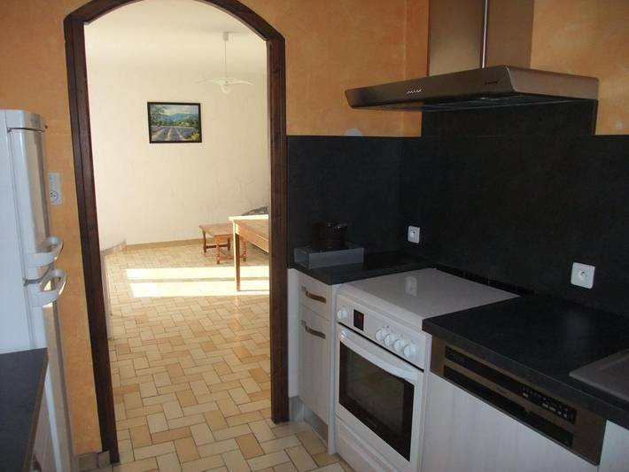 Location de vacances pour 5 personnes, avec piscine ainsi que vue et terrasse à Rivière-sur-Tarn - 4