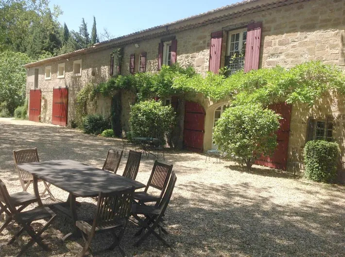 Apartamento de vacaciones para 8 personas, con jardín además de piscina y vistas - 1