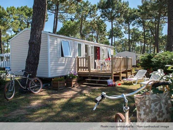 Mobil home pour 8 personnes, avec bassin pour enfant - 1