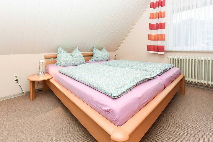 Ferienwohnung für 4 Personen, mit Terrasse und Garten in Moorweg - 2