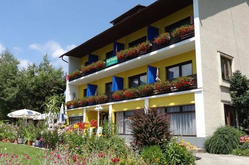 Studio mit Balkon und Seeblick - Hotel-Pension Brönimann in Ossiach, Oberkärnten