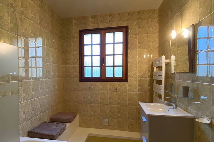 Chambre d’hôte pour 2 personnes, avec Jardin à Six-Fours-les-Plages - 2