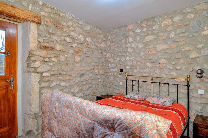 Location de vacances pour 8 personnes, animaux acceptés à Montclus - 3