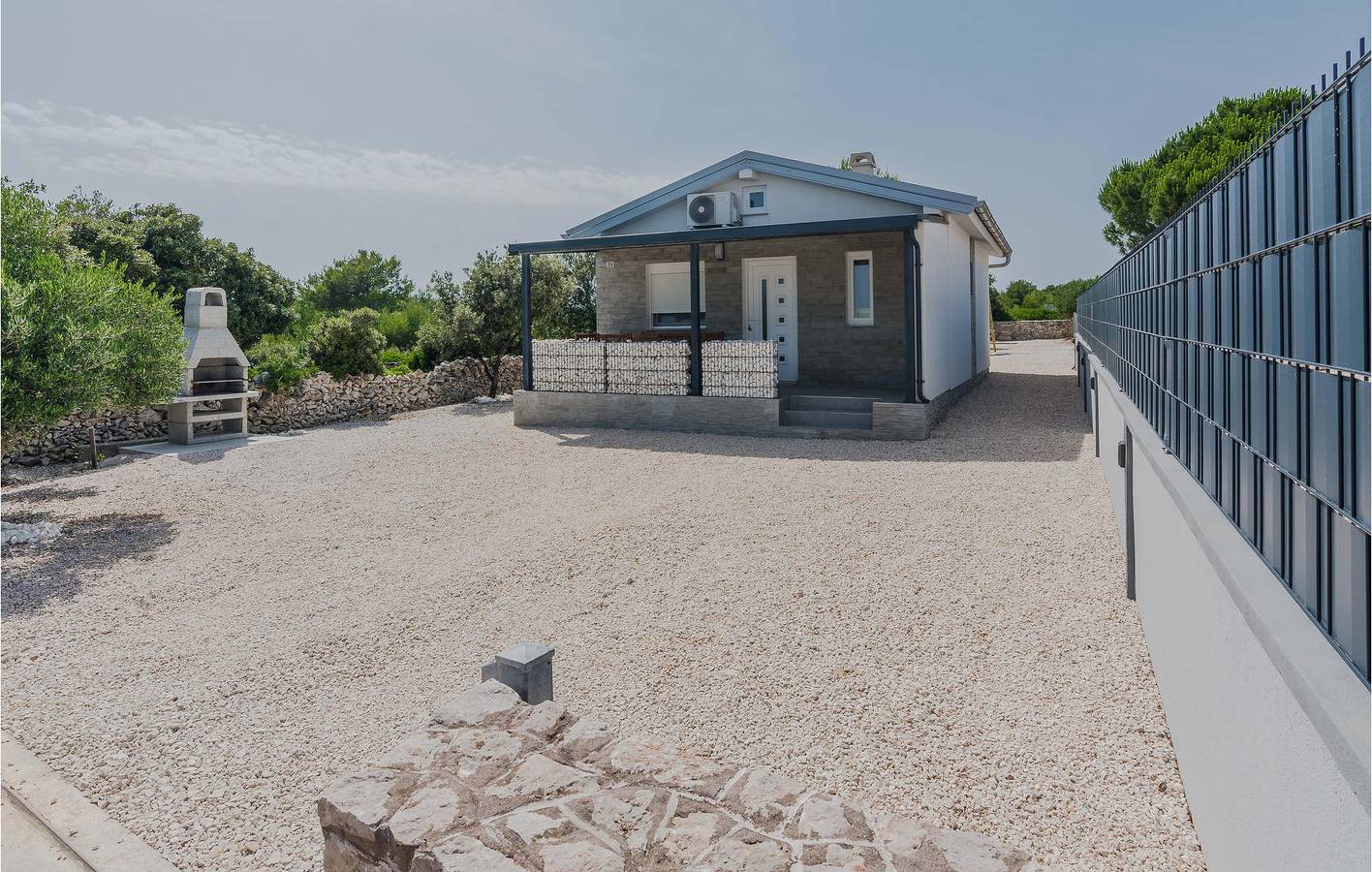 Casa vacanza a Vir a partire da 84€ a notte