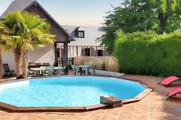 Cottage pour 15 personnes, avec piscine et terrasse dans Mesnil-en-Ouche