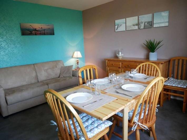 Gîte pour 4 personnes, avec piscine et terrasse, animaux acceptés dans Plage Kerminihy - 3