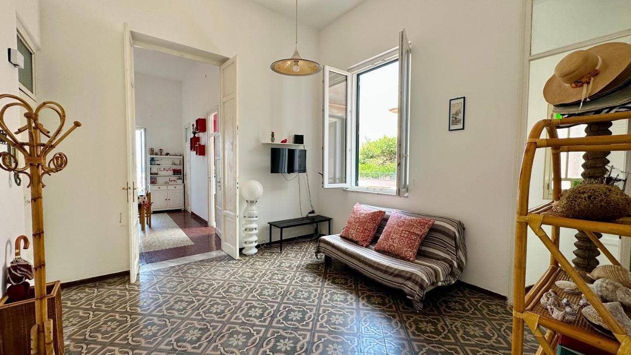Appartamento intero, La Terrazza sul Mare in Sferracavallo, Palermo