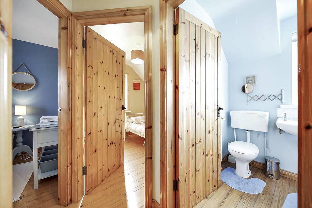 Log Cabin for 5 People in Glenties, County Donegal