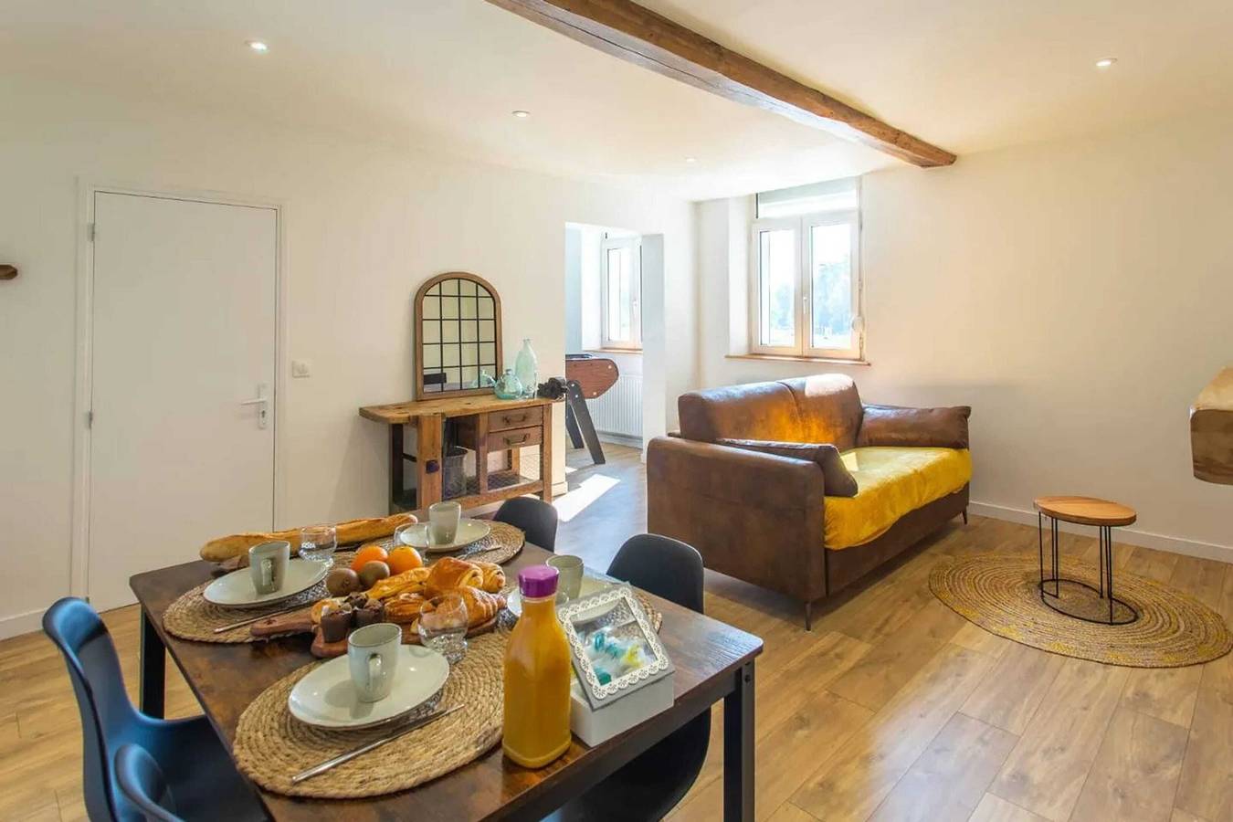 Entire apartment, Charming Apartment in Amiens with Parking - 65m² in Amiens, Amiens region