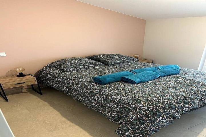 Gîte pour 6 personnes, avec jacuzzi à Cessenon-sur-Orb - 2