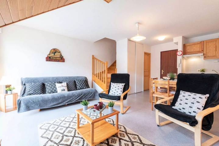 Gîte pour 4 personnes, avec vue dans Office De Tourisme De Saint Laurent Soulan - 3