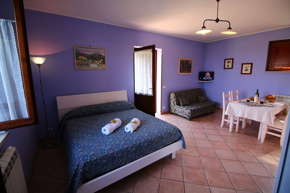 Bauernhaus in Casperia mit Pool & Aussicht in Casperia, Terminillo
