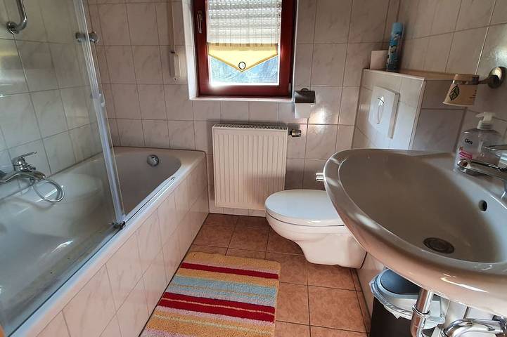 Ferienwohnung 1 - Gasthaus Zum Schneider in Pottenstein, Frankenalb