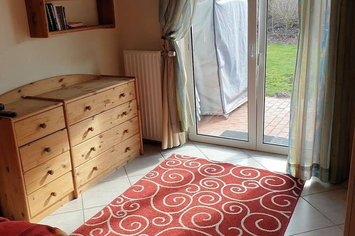 Ganze Wohnung, Schöne Ferienwohnung zentral und 150m zum Strand in Strand Boltenhagen, Boltenhagen