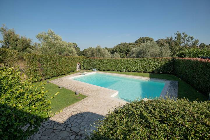 Holiday home for 9 people, with garden, child-friendly - 1