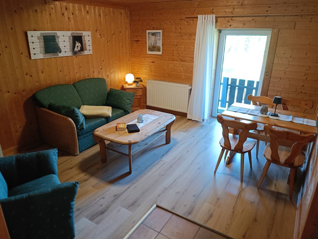Ganze Wohnung, Ferienwohnung 'Alter Ponystall' mit Gemeinschaftsterrasse, Gemeinschaftsgarten und Wi-Fi in Steinfurt, Münsterland