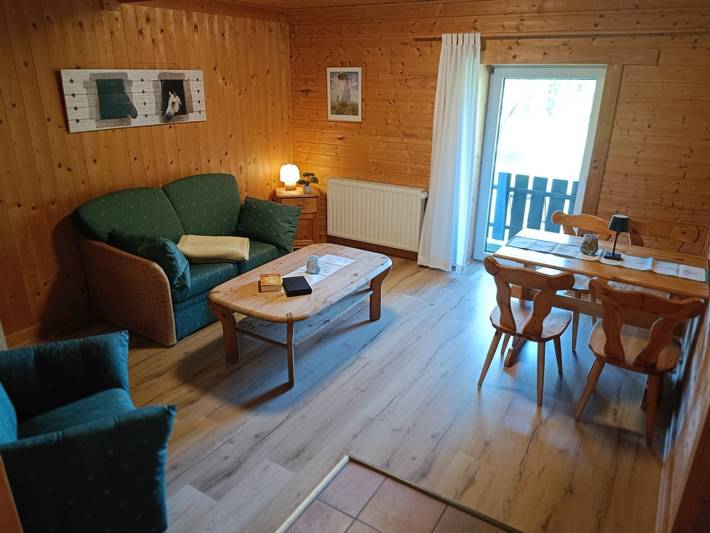 Ferienwohnung für 2 Personen, mit Balkon und Garten, mit Haustier