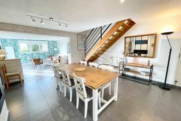 Maison De Vacances pour 8 Personnes dans Larmor-Plage, Région de Lorient, Photo 1