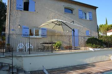 Gîte pour 5 personnes, avec terrasse dans la Drôme