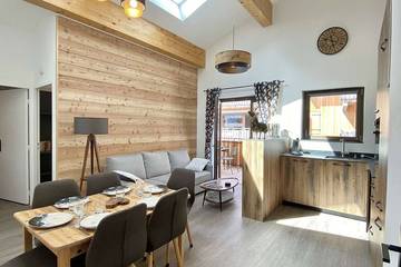 Gîte pour 6 personnes, avec balcon dans Office de Tourisme de Praz sur Arly