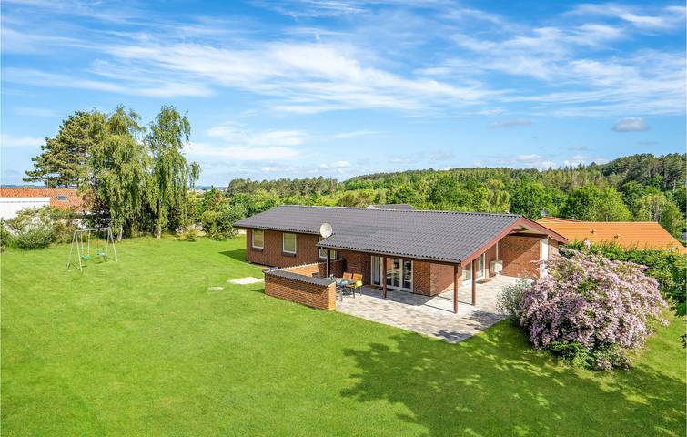 Ferienhaus für 8 Personen mit Garten in Øerne, Ebeltoft