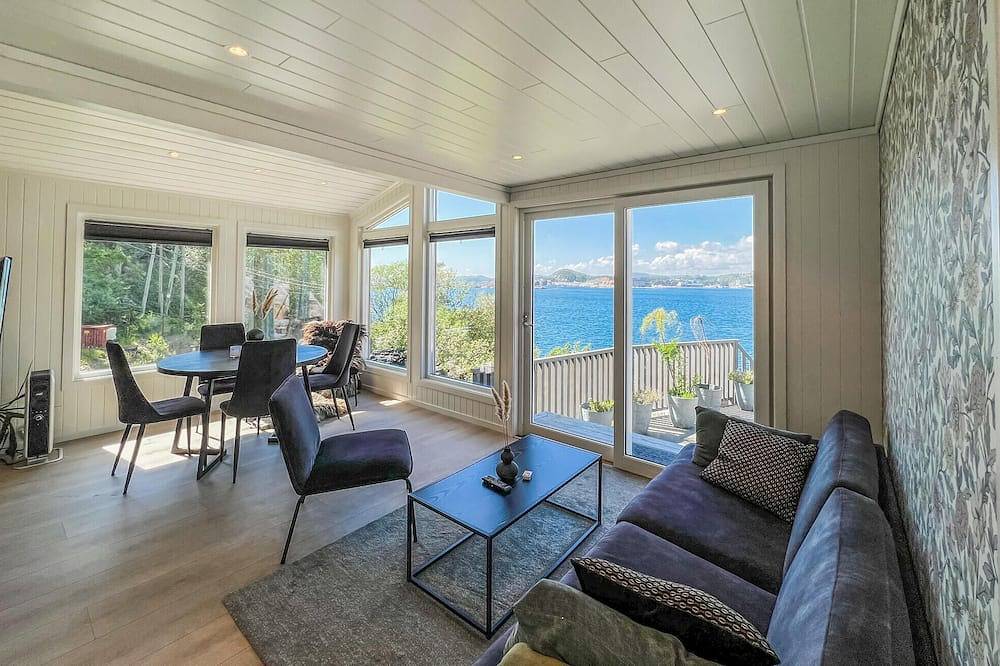 Fantastisk hjem med 2 soverom i Mandal in Mandal 