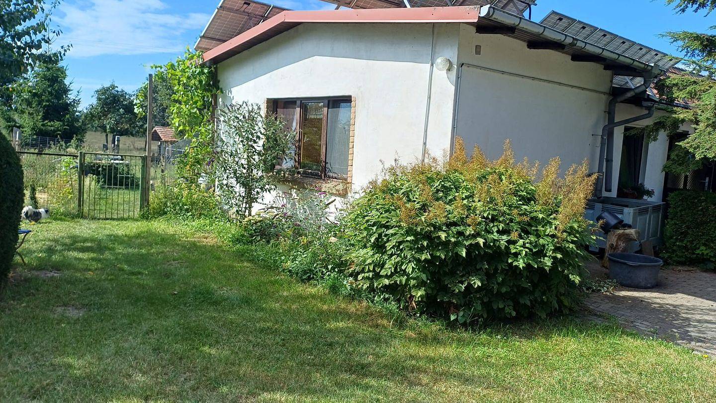 Apartamento entero, Komfortable Ferienwohnung mit Terrasse, Kamin und Gartenmöbeln in Plau am See in Plau am See, Región de Ludwigslust-Parchim