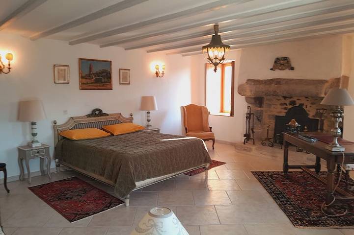 Gîte rénové près des marais salants, calme, proche mer, 2 vélos, équipement bébé, linge inclus in Guérande, Côte de Jade