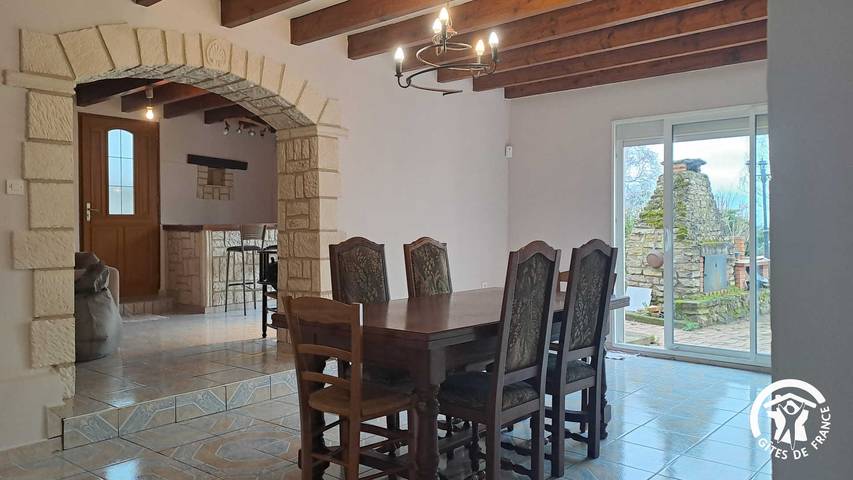 Gîte pour 6 personnes, avec terrasse et jardin à Castres - 4