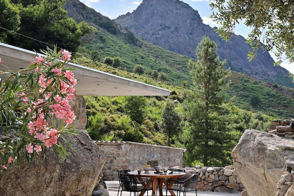 Domaine A Flatta - Bergerie Corse (U Pagliaghju) in Calenzana, Région de Calvi